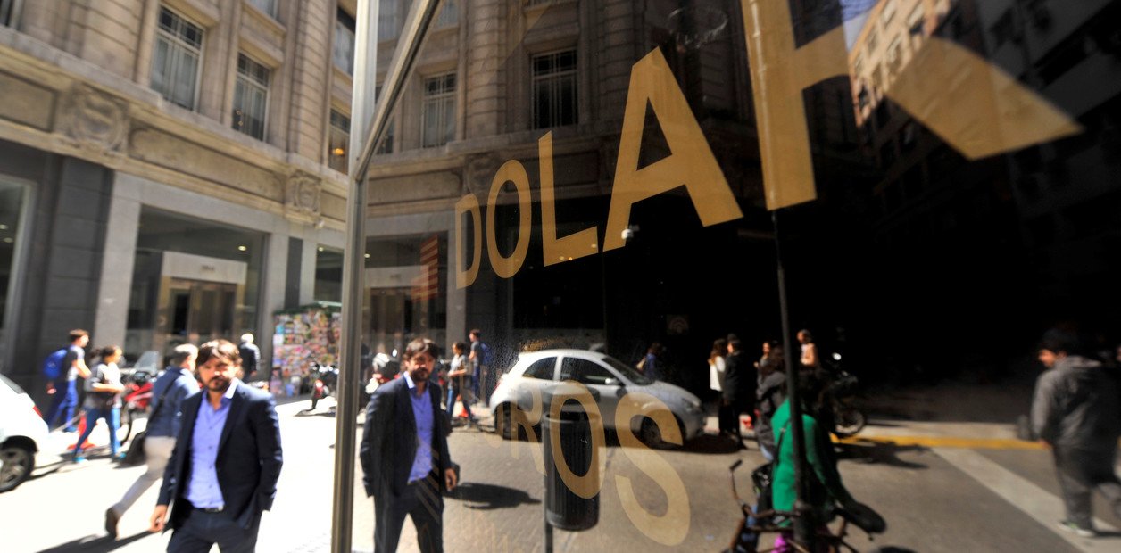 Evolución y Análisis del Dólar Blue en Julio de 2025