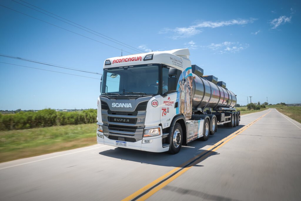 Aconcagua Transportes impulsa la logística minera con innovaciones y compromiso local