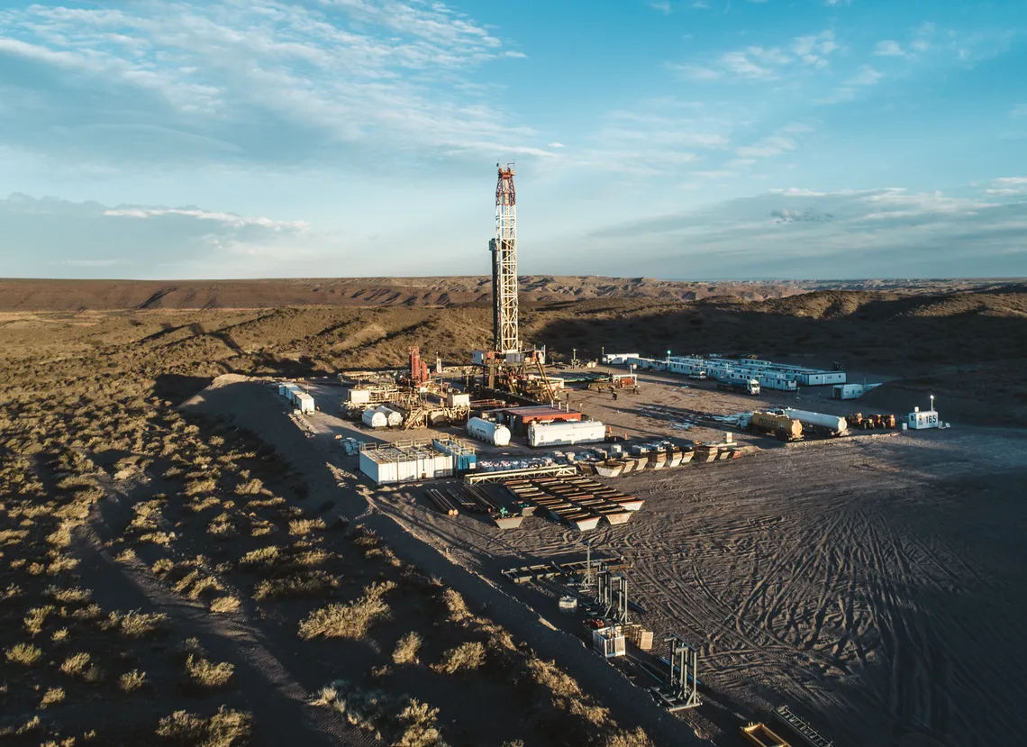 Argentina Alcanza Niveles Históricos de Producción de Petróleo Gracias a Vaca Muerta