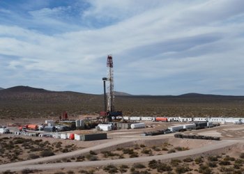 Argentina aprueba millonaria inversión de Pluspetrol en Vaca Muerta