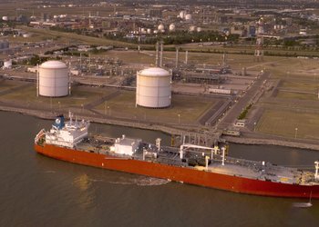 Argentina Apuesta por Exportar USD 2.000 Millones Anuales de Líquidos del Gas