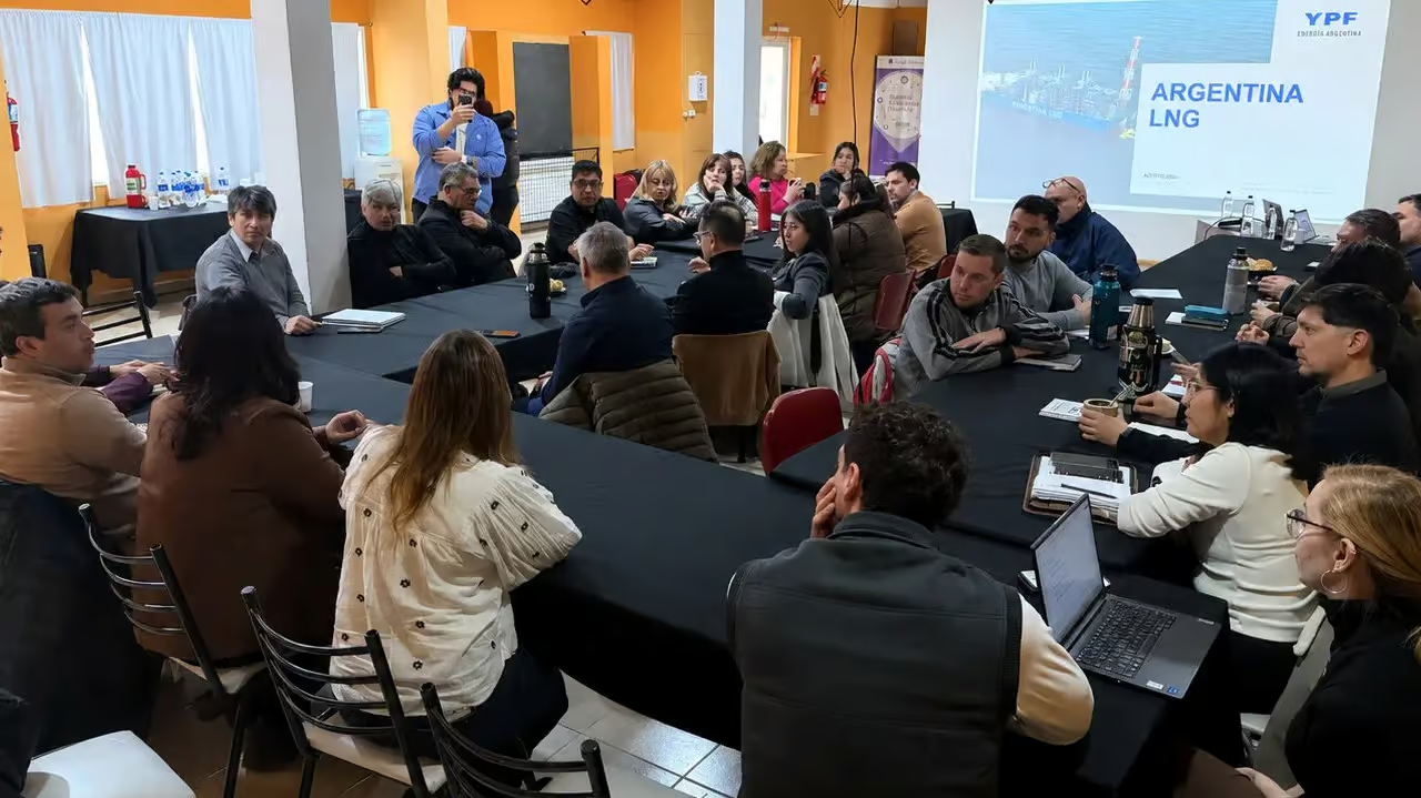 Argentina GNL: El Megaproyecto que Transformará Vaca Muerta en Exportación de GNL