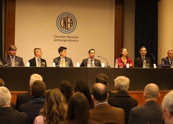 Argentina redefine su estrategia nuclear para potenciar su rol en el mercado global