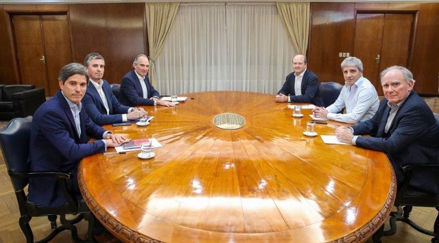 Caputo impulsa rondas RIGI para fortalecer proveedores locales en megaproyectos