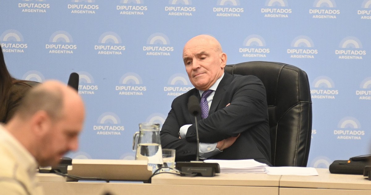 Controversia Política: José Luis Espert y las Acusaciones de Vínculos con el Narcotráfico