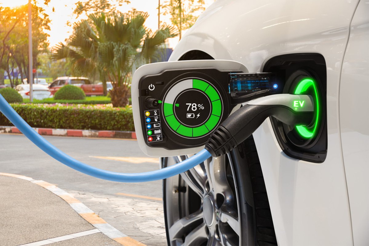 Crecimiento de autos eléctricos en Argentina desafía la infraestructura de carga