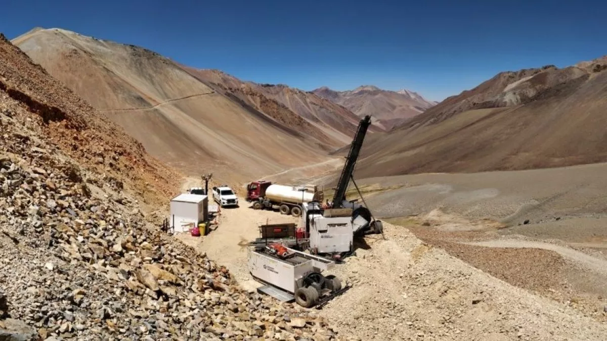 Desafíos y Oportunidades del Cobre en Argentina: Inversión, Infraestructura y Riesgo Político