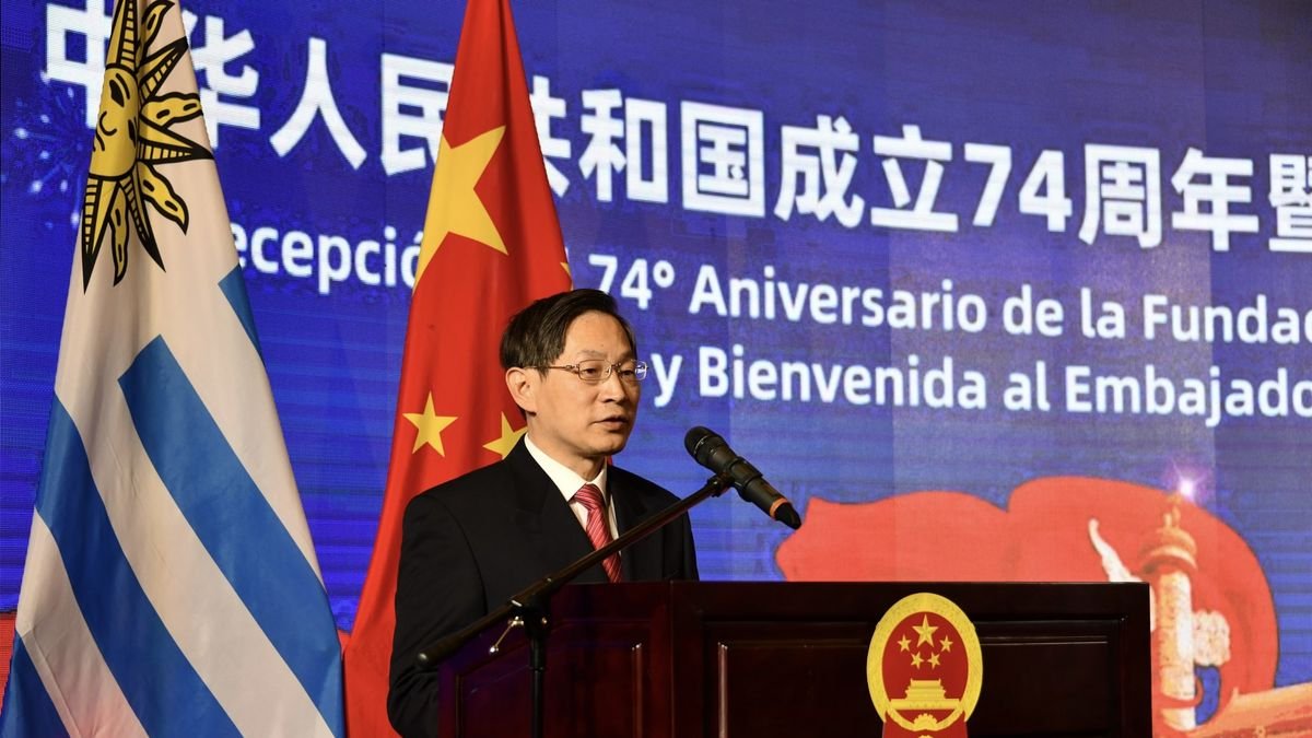 El impacto del comercio electrónico en Uruguay: desafíos y oportunidades según el embajador de China