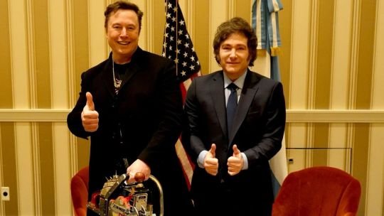 Elon Musk elogia a Milei mientras Tesla se prepara para su desembarco en Argentina