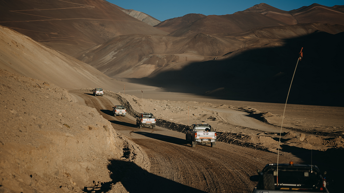 Exploración Avanza en el Proyecto Minero Vicuña en San Juan