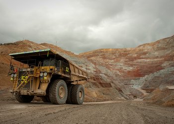 Exploración minera en México se desploma: incertidumbre jurídica frena inversiones