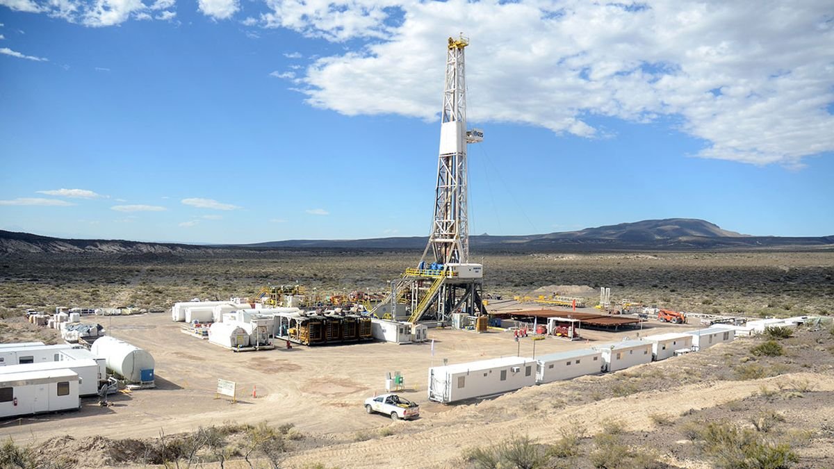 Explosión en Vaca Muerta: Tres heridos en el yacimiento El Trapial de Chevron