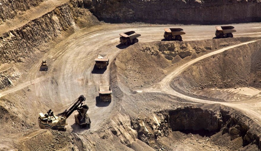 Exportaciones récord de oro y litio reconfiguran el perfil minero de Argentina