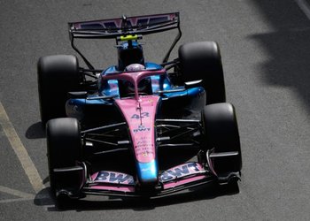 Franco Colapinto sufre un duro revés en el GP de Azerbaiyán tras colisión con Pierre Gasly