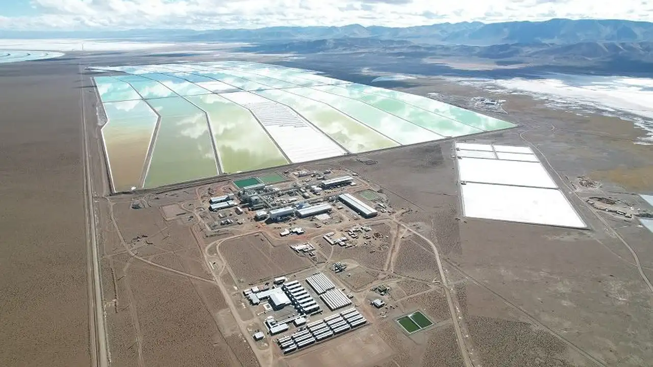 Ganfeng toma control del litio salteño: inversión millonaria y unificación de proyectos