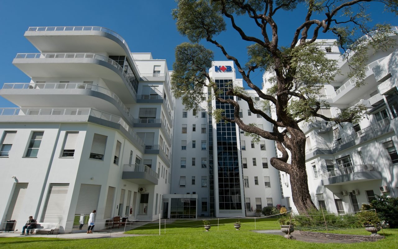 Hospital Británico apuesta por energía solar renovable con YPF Luz