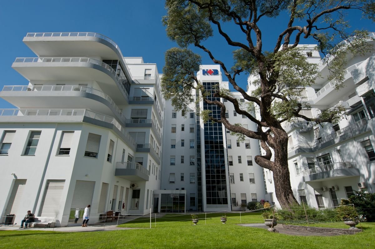 Hospital Británico avanza en sustentabilidad con energía renovable de YPF Luz