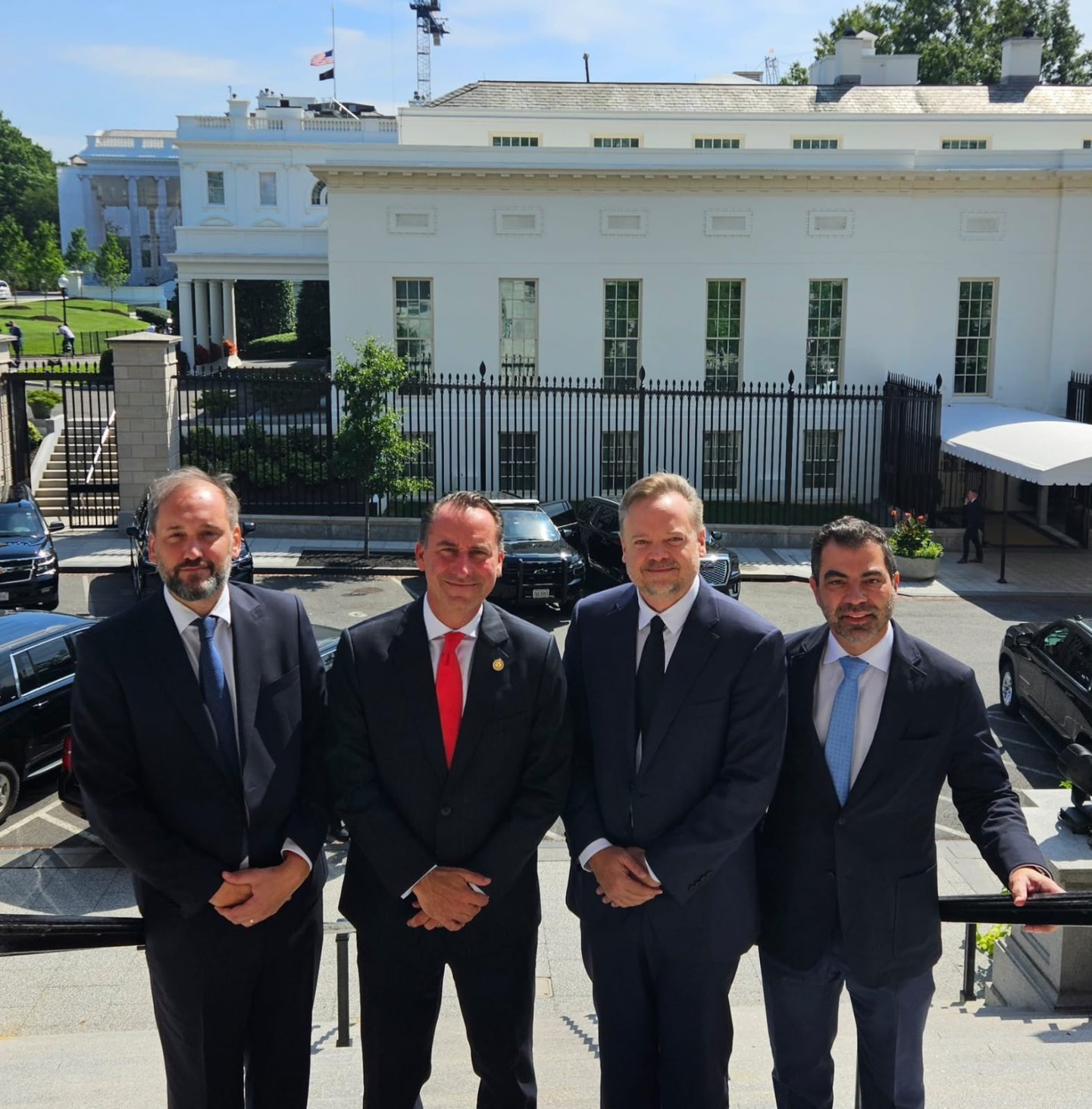 IMPSA lidera la reconstrucción eléctrica venezolana desde la Casa Blanca