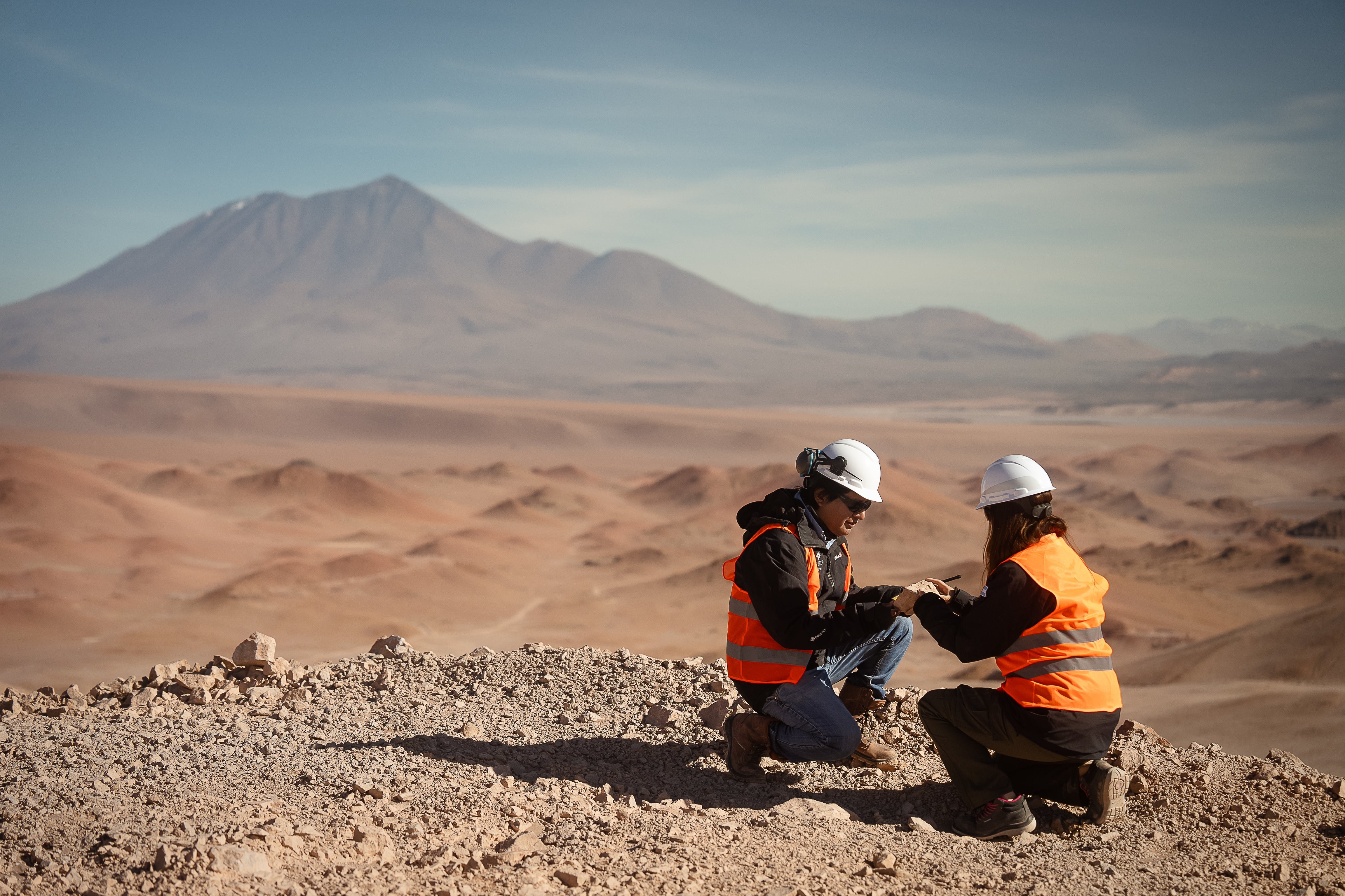Inversión de USD 3.000 millones de EE.UU. dinamiza la minería de litio y cobre en Argentina