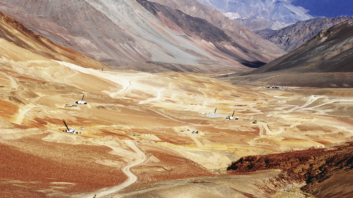 Inversiones Mineras en Argentina: Desafíos y Oportunidades en la Próxima Década