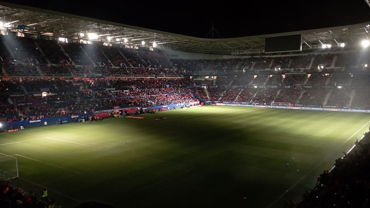 La Transformación de Estadios en Infraestructuras Inteligentes para Optimizar el Consumo Energético