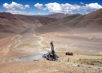 Lundin Mining bajo la lupa: demanda de accionistas por mayor transparencia en emisiones