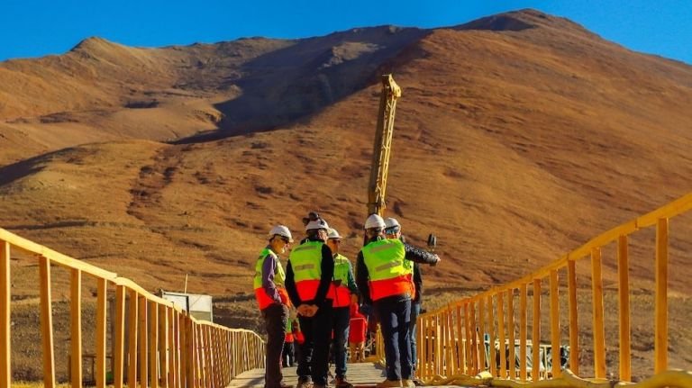 McEwen Copper asegura US$ 240 millones para el proyecto Los Azules en San Juan