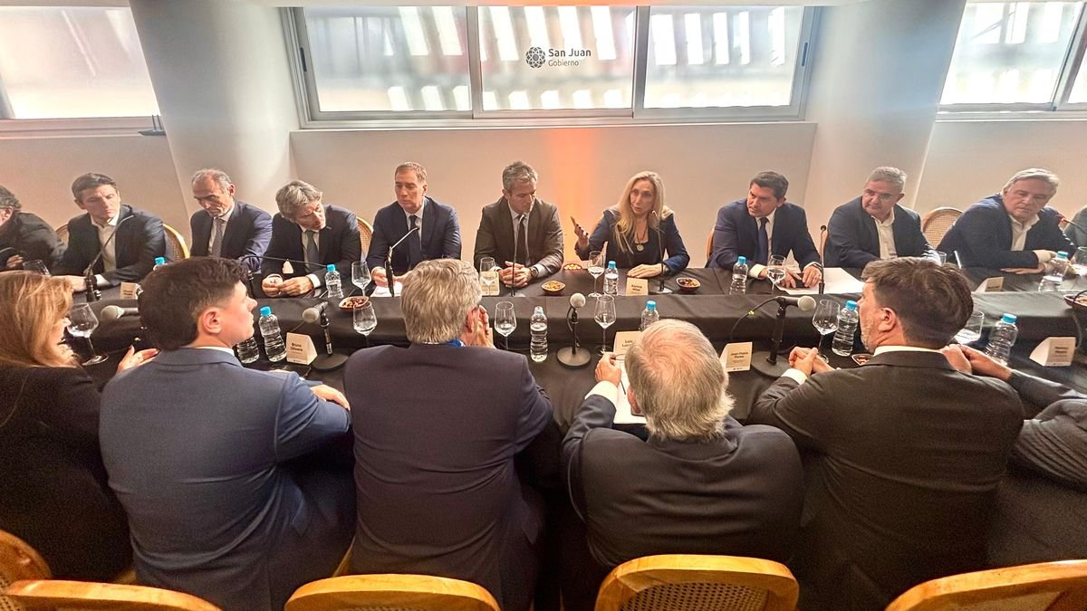 Mesa Federal Minera: Potenciando el Litio y Cobre para Impulsar la Minería Argentina