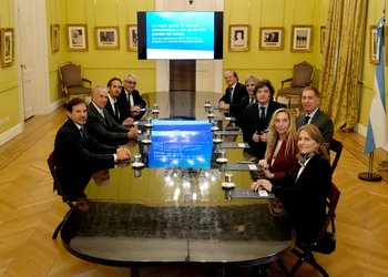 Pampa Energía anuncia inversión récord en planta de urea más grande de Latinoamérica