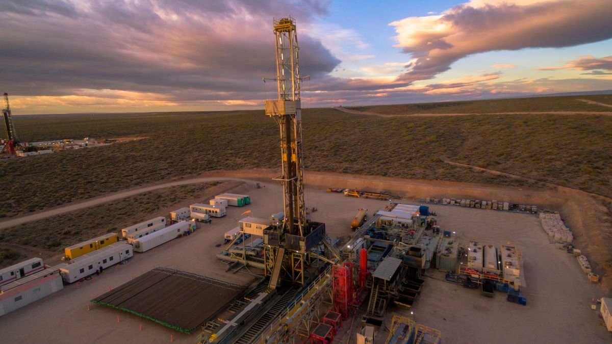 Phoenix y Continental impulsan exploración en Vaca Muerta con millonaria alianza