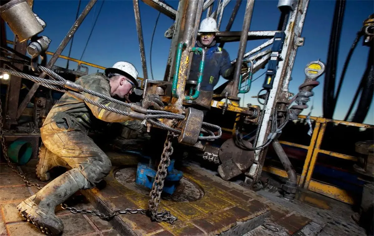 Producción Petrolera Argentina Rompe Récords Impulsada por Vaca Muerta