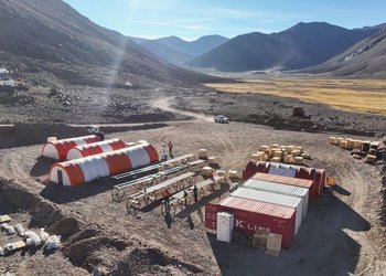 Proveedores Mineros Exigen Mayor Participación Local en las Rondas RIGI