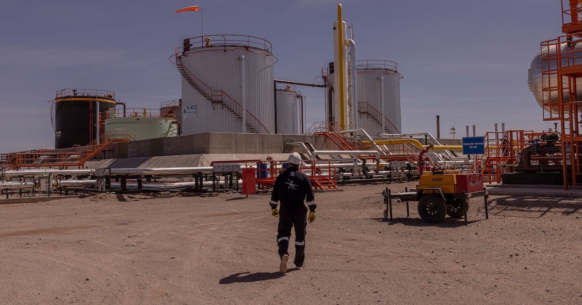 Récord en producción petrolera argentina: Vaca Muerta lidera el impulso