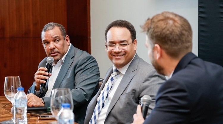 República Dominicana impulsa licitaciones solares con almacenamiento por 800 MWh