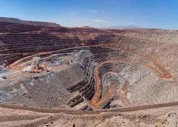 Revaluación del pórfido Sierra Gorda impulsa el valor de la minera australiana