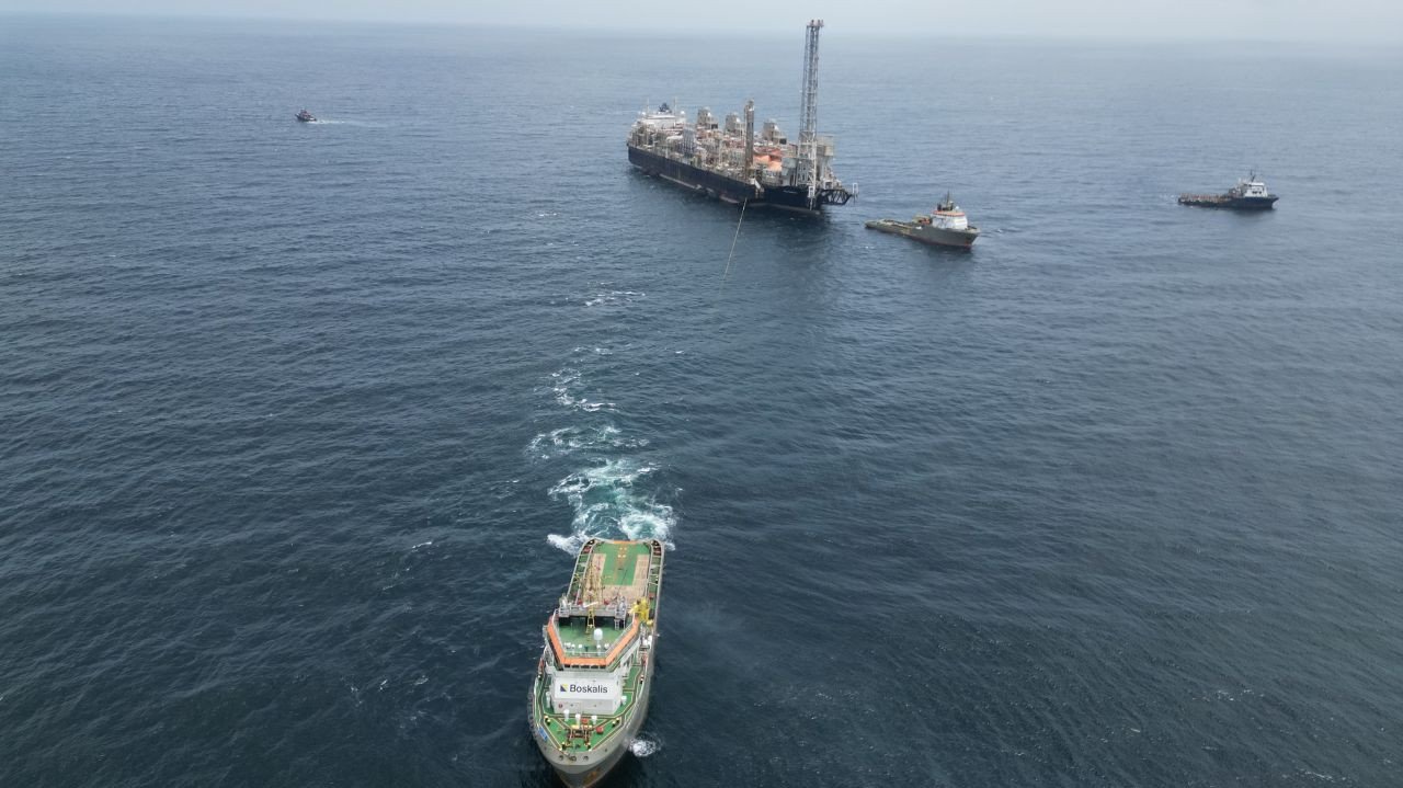 Río Negro Avanza con Proyecto de GNL: Llegada del Hilli Episeyo en 2027