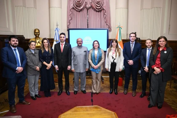 Río Negro busca atraer inversiones indias en energía y minería para potenciar su desarrollo