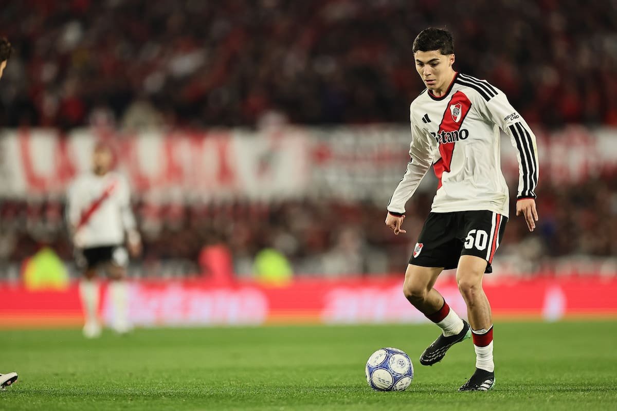 River Plate busca sumar en su visita a Sarmiento por el Torneo Clausura 2026