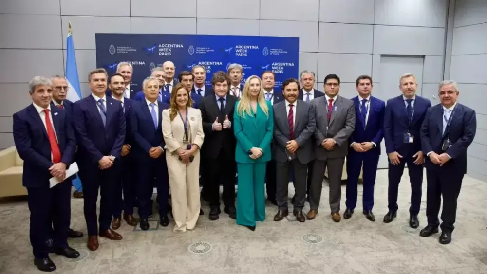 Salta se posiciona como epicentro de inversiones mineras en cumbre internacional en París
