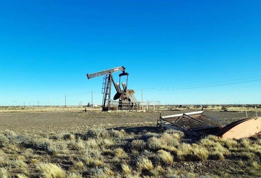 Santa Cruz consolida su desarrollo energético con la firma de nuevos contratos en la Cuenca del Golfo San Jorge