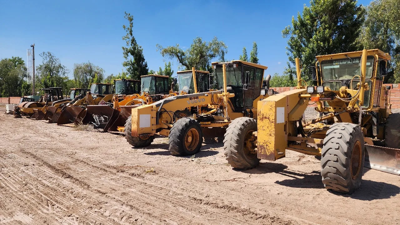 Subastas de renovación de flotas por parte de Techint y José Cartellone