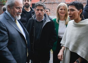 Tensiones y Estrategias Divididas en el Peronismo Bonaerense de Cara a las Elecciones