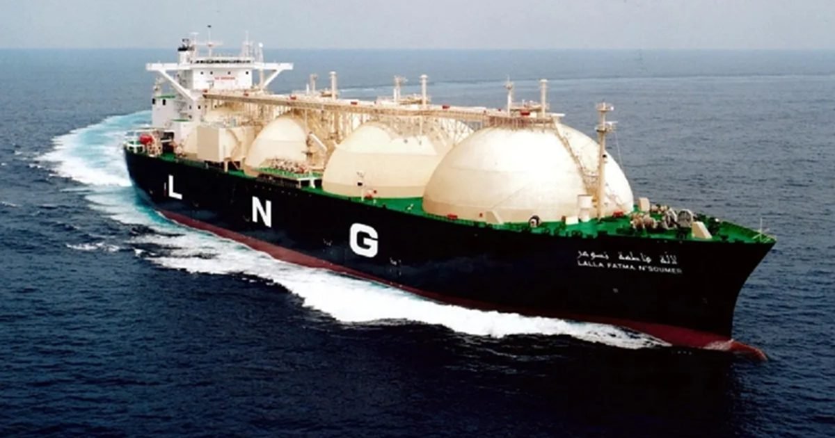 Vaca Muerta avanza hacia la exportación global de GNL con el buque Hilli Episeyo