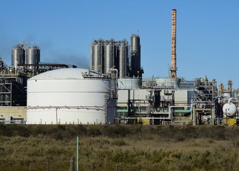 Vaca Muerta impulsa un récord histórico de producción petrolera en Argentina para 2026