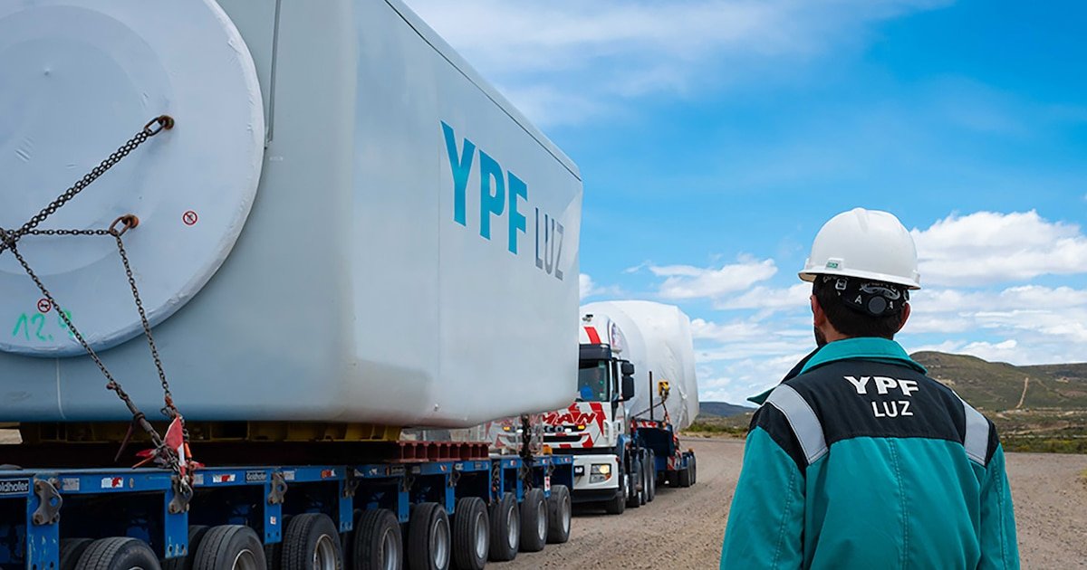 YPF adquiere el 100% de YPF Luz en una operación estratégica de USD 430 millones