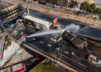 “Es un accidente grande y sin precedentes”: Aumentan a cinco los fallecidos por explosión en Renca y Carabineros inicia pericias en el lugar