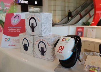 Mallplaza anunció que 13 de sus centros urbanos implementarán Hora del Silencio para clientes con neurodivergencias