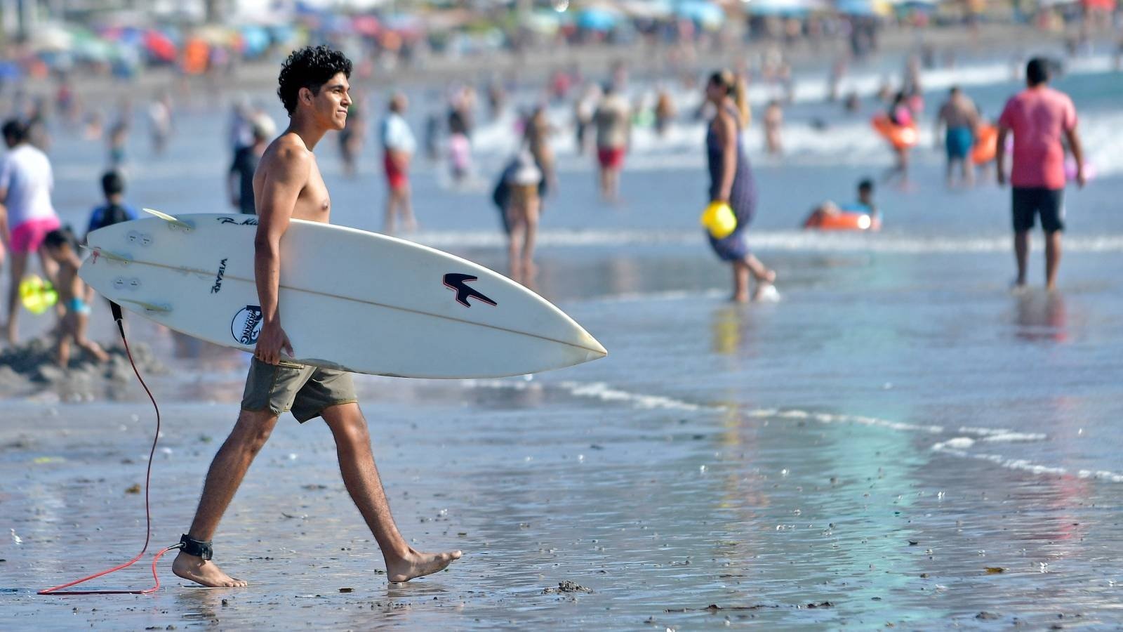 “El verdadero descanso requiere un proceso neurobiológico completo”: Psiquiatra explica cuántos días de vacaciones son necesarios para descansar