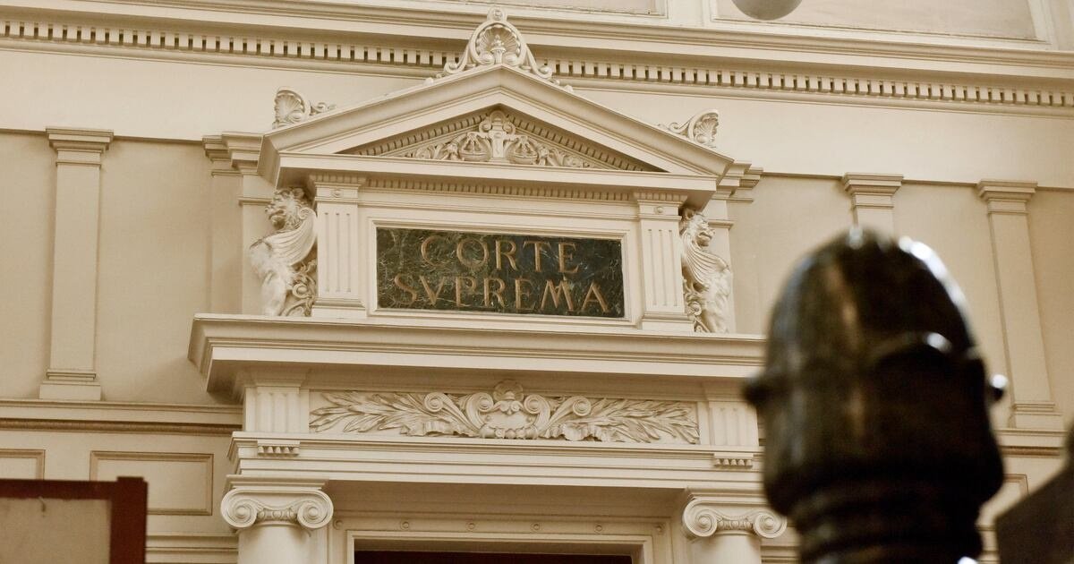 Tras salida de Muñoz y Vivanco: Tercera Sala da un giro y abandona su jurisprudencia en medicamentos de alto costo