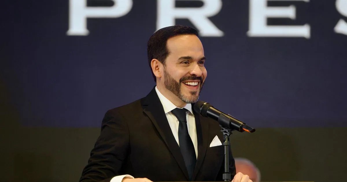 Iván Garzón, politólogo colombiano: “La decisión de De la Espriella de eliminar al Comisionado para la Paz es una puesta en escena del juicio público de castigo al gobierno de Petro”
